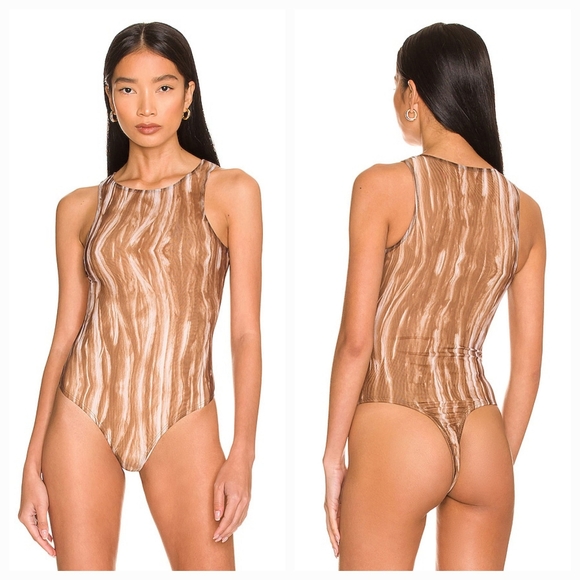 Superdown Bojana bodysuit in Brown - Picture 1 of 14